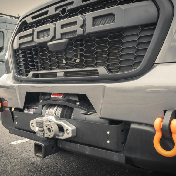 Raptor Style Grill per il 2020-2025 Ford Transit 150 250 350 Paraurti anteriore Griglia di ricambio Griglia nera opaca