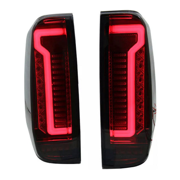 Taka-LED-takavalopari Nissan Navara D40 Frontier 2005-2012 Smoke