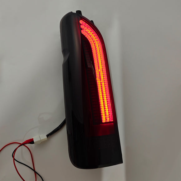 Left+Right LED Tail Light Assembly For Toyota Hiace 2005-2018