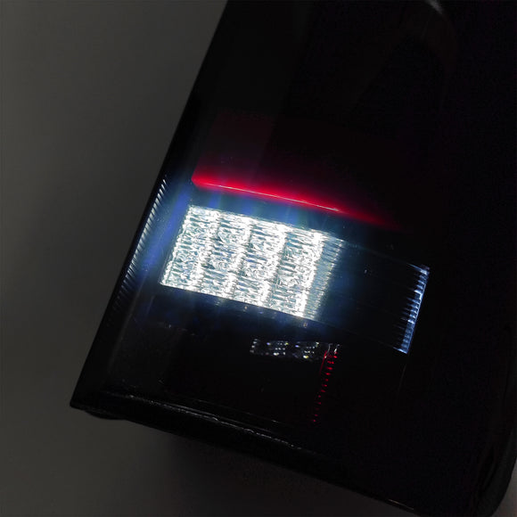 Left+Right LED Tail Light Assembly For Toyota Hiace 2005-2018