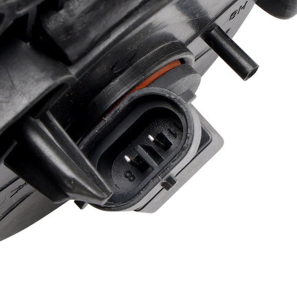 1 luz antiniebla delantera derecha con bombillas para Audi A3 Sportback 8V0941700C 15-16