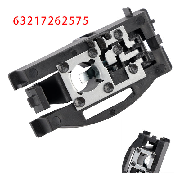Vasen takaluukun takavalon polttimon kannatin BMW X5 E70 2008-2013