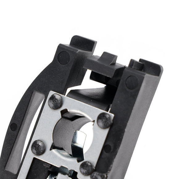 Vasen takaluukun takavalon polttimon kannatin BMW X5 E70 2008-2013