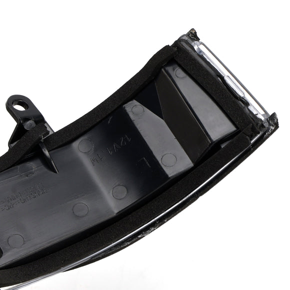 Vasemman siiven peilin LED-merkkivalo Subaru Forester 2014-2015