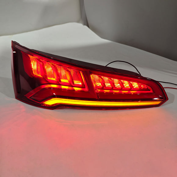Vasen + oikea takatakavalon LED 80A945093B 80A945094B Audi Q5 MK2 PRE-FACELIFT 2017-2020 5 PIN