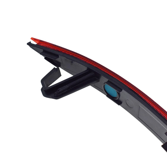 Left Side Rear Bumper Reflector 31656677 For Volvo XC60 2018-2023