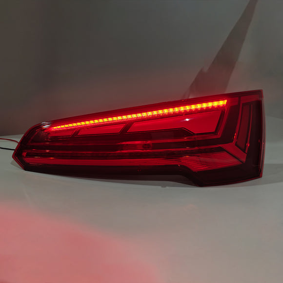 Right Rear Tail Light Lamp LED 80A945076B For Audi Q5 MK2 FACELIFT 2021-2024 LED 5 PIN