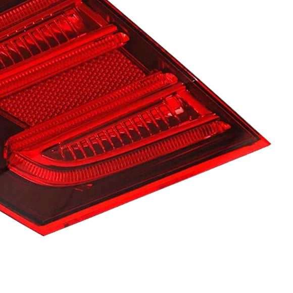 Vasen LED-takavalon sisempi jarruvalo Mercedes E-sarjaan W212 2013–2015