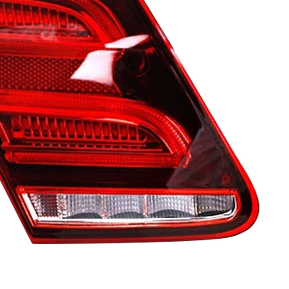 Vasen LED-takavalon sisempi jarruvalo Mercedes E-sarjaan W212 2013–2015