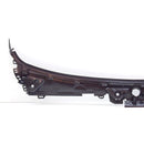 Etupyyhkijän kopan koristelista? 51717285941 BMW 3-sarjan GT F34 2014-2019-7