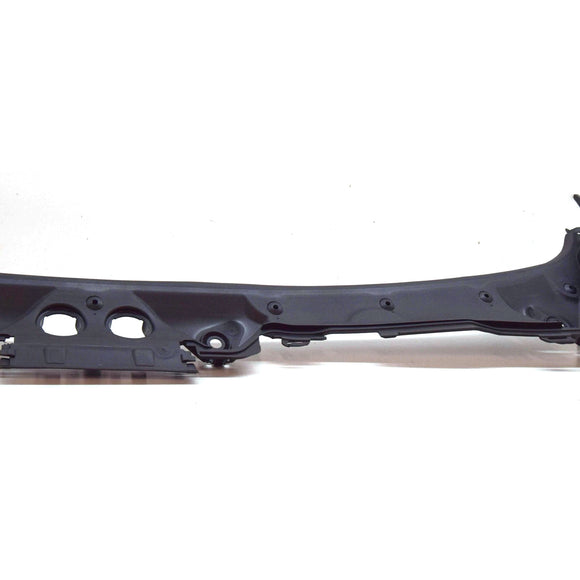 Etupyyhkijän kopan koristelista? 51717285941 BMW 3-sarjan GT F34 2014-2019