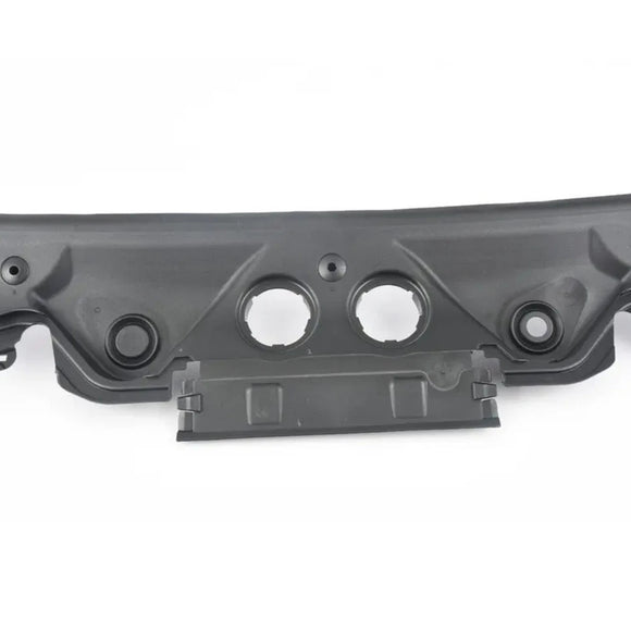 Etupyyhkijän kopan koristelista? 51717285941 BMW 3-sarjan GT F34 2014-2019