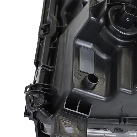 Vasen+oikea LED-ajovalo 84357696 84893098 Chevy Silverado 1500 2016-2019 kiiltävä musta kotelo