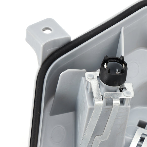 Portalampada fanale posteriore sinistro A1768200177 per Mercedes W176 Classe A 2012-2015