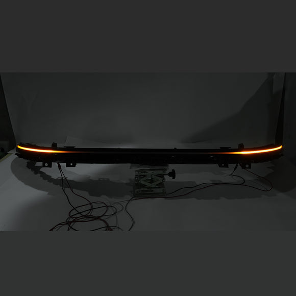 Lampada centrale barra luminosa LED DRL senza segnale di svolta sequenziale per Sonata 2024-2026