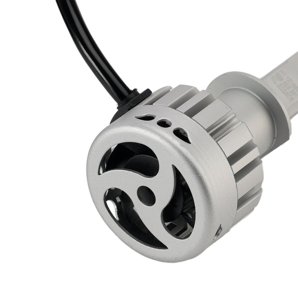 LED-ajovalopolttimosarja kaukovalolamppu H1 12V 55W 6500K 4000LM HELLAlle