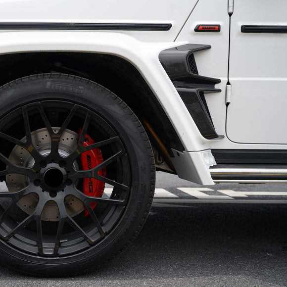 Kotflügelverbreiterungen aus Trockencarbon, Radlaufverkleidungen passend für Mercedes-Benz W464 B700 B800 2019+ Breit