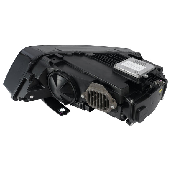 Faro allo xeno sinistro con lampadina e alimentatore 8U0941043E per Audi Q3 2016-2018