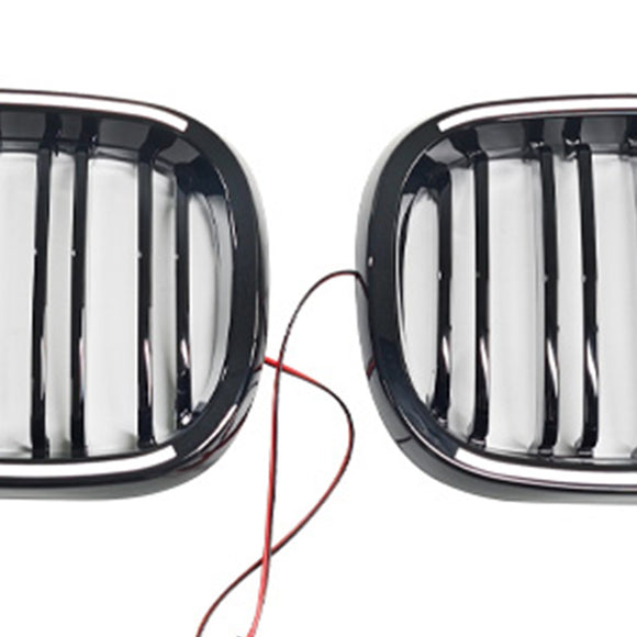 Musta etupuskurin säleikkö sopii BMW 3-sarjan E46 4-oviseen LCI 2002-2005 W/LED