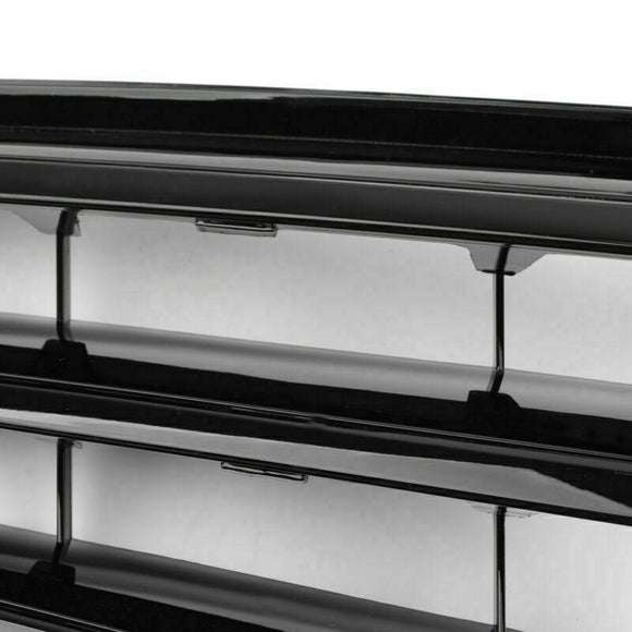 Mercedes Benz Classe C 2008-2014 W204 Grille de pare-chocs avant noire/chromée avec étoile LED pour C250/C300/C350