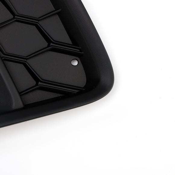 Audi A4 B9.5 S-Line/S4 2020-2024 Zilveren afwerking Honingraat Mistlamp Grille Voorbumper Onder Mist Grille Cover 5056617301387 8W0807681BEN