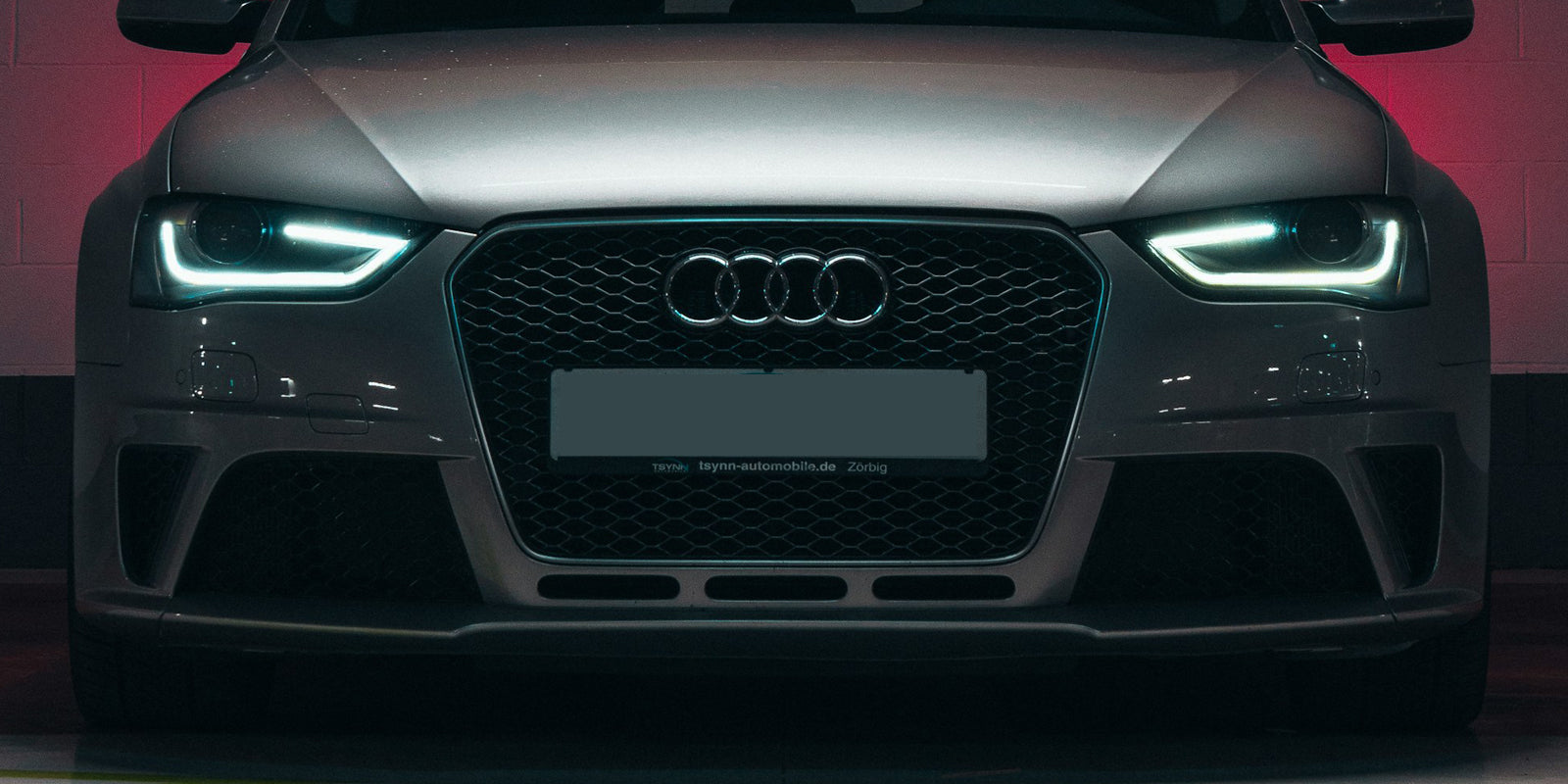 Audi Grille