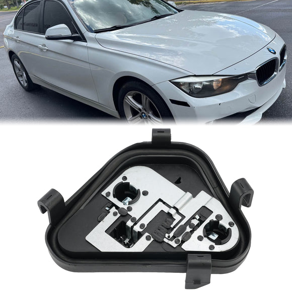 2011-2015 BMW SÉRIE 3 F30 F80 Sedan PRE-LCI Soquete do suporte da lâmpada traseira direita 63217313044