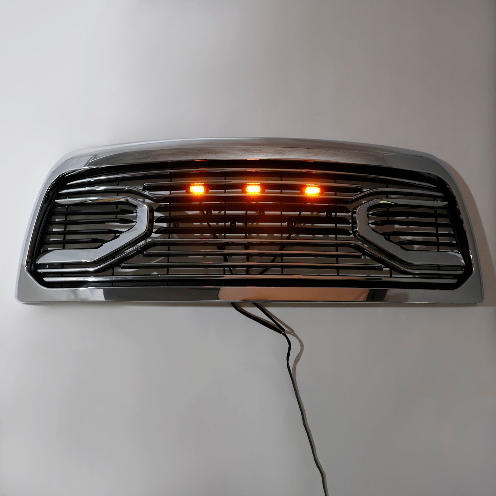 Dodgae 2013-2018 Ram 2500 Ram 3500 Big-Horn Style Chrome Grille Front Bumper Replacement Grill W/ LED