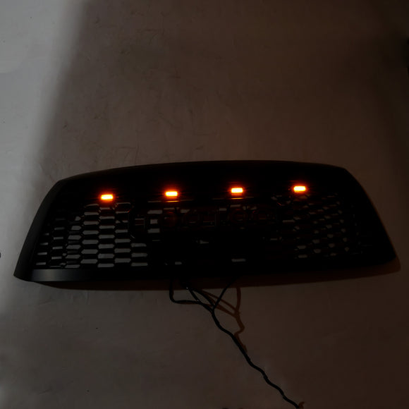 TRD PRO Style Kühlergrill für Toyota Sequoia 2008–2018, Frontstoßstange, schwarzer Ersatzgrill mit LED-Licht