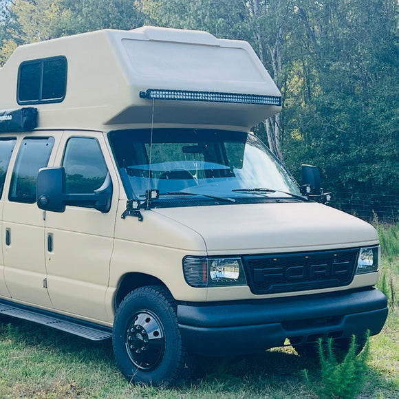 2003-2007 Ford E150 E250 E350 Parrilla Parachoques delantero Rejilla de repuesto negra mate con luz LED