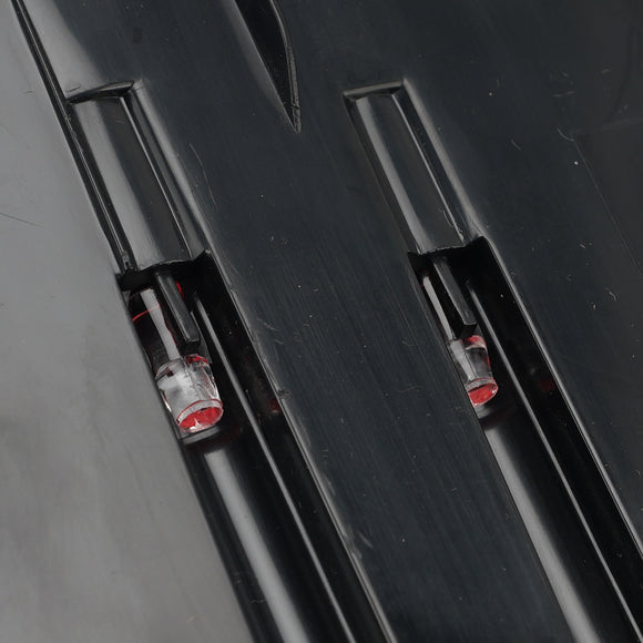 2010-2015 MINI R56/R57 LCI/R58/R59 Takana vasen+oikea takalamppu Black Line -jälkiasennussarja 63217255909 63217255911