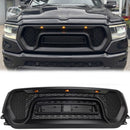 Dodge Ram 1500 2019-2024 Parrilla delantera estilo rebelde Parachoques delantero negro Parrilla superior en forma de panal con LED & Letra RAM-1